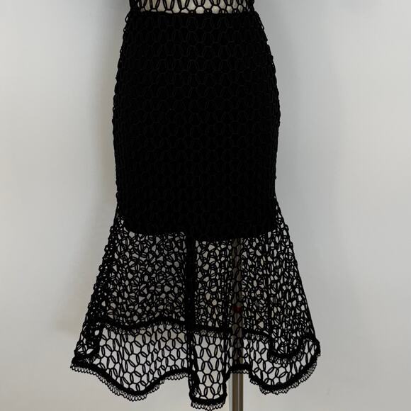 BARDOT Fiona Mesh Short Sleeve Trumpet Midi Dress in Black US 4/XS NWT - Picture 5 of 13